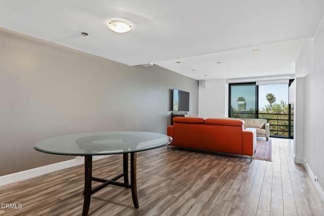 2920 Neilson Way 304, Santa Monica, CA 90405