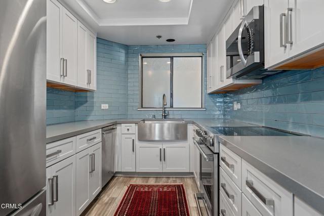 2920 Neilson Way 304, Santa Monica, CA 90405