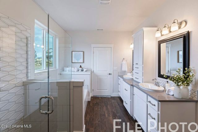 14997 N Liane Lane, Rathdrum, ID 83858
