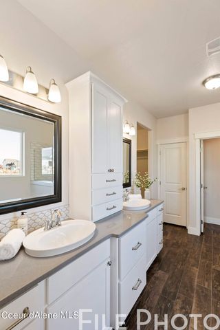 14997 N Liane Lane, Rathdrum, ID 83858