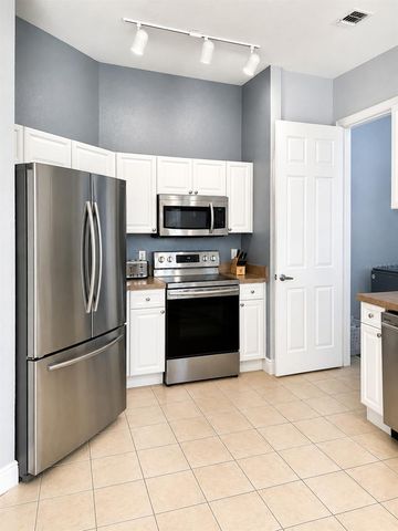 322 TERRACE RIDGE CIRCLE 322, Davenport, FL 33896