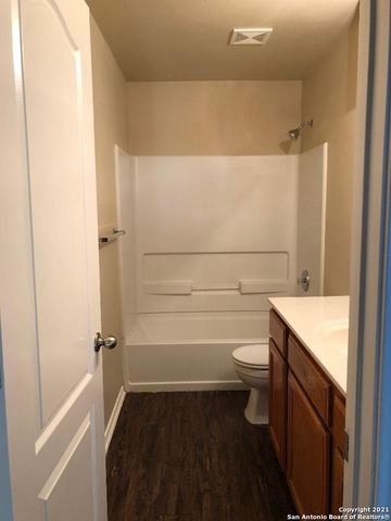 5514 JUSTIN CV, San Antonio, TX 78240