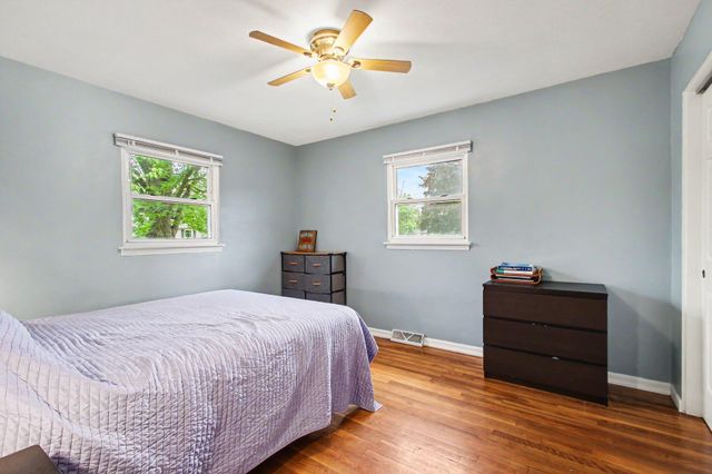1033 S Decatur Street, Hobart, IN 46342