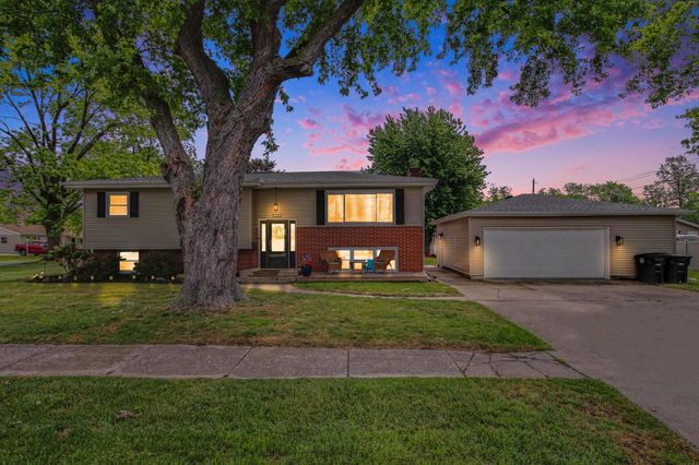 1033 S Decatur Street, Hobart, IN 46342