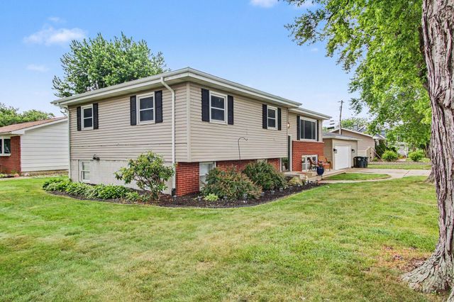 1033 S Decatur Street, Hobart, IN 46342