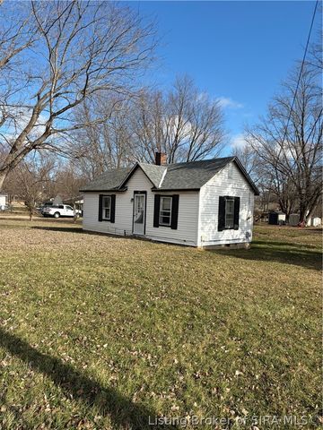 1806 Edgewood Drive, Charlestown, IN 47111