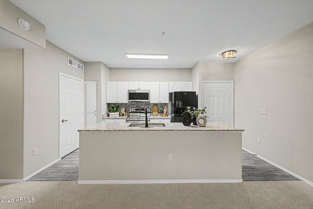 18416 N CAVE CREEK Road 3017, Phoenix, AZ 85032