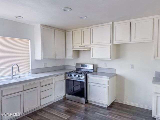 1253 Morven Street, Lancaster, CA 93535