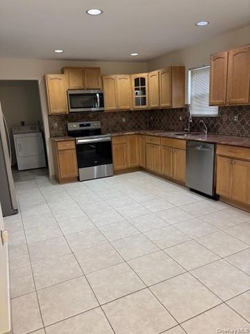 139 Coleman Road, Centereach, NY 11720