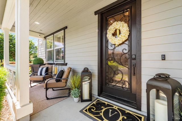 466 Peacock Way, Vacaville, CA 95688