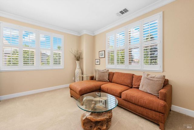 466 Peacock Way, Vacaville, CA 95688