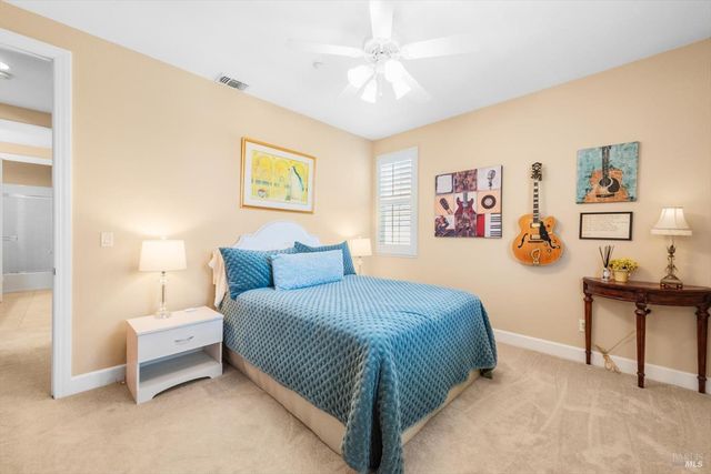 466 Peacock Way, Vacaville, CA 95688