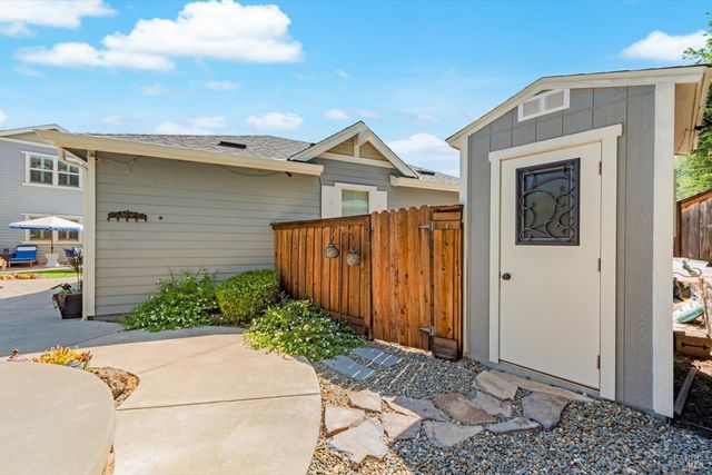 466 Peacock Way, Vacaville, CA 95688