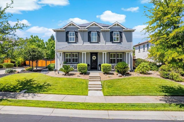 466 Peacock Way, Vacaville, CA 95688