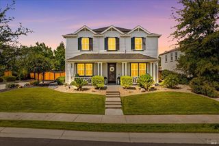 466 Peacock Way, Vacaville, CA 95688