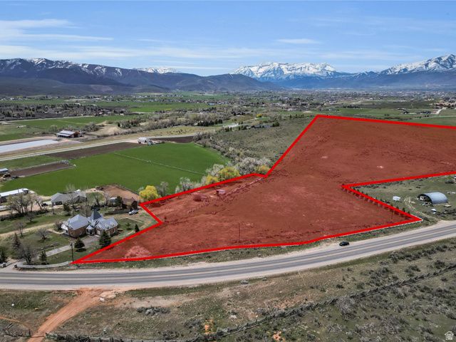 4714 E LAKE CREEK RD, Heber City, UT 84032