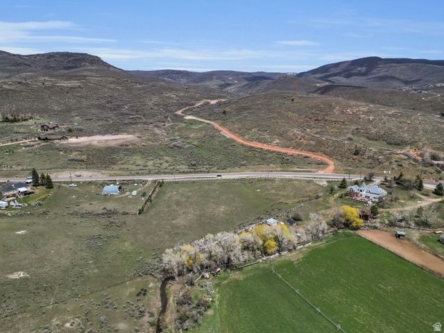 4714 E LAKE CREEK RD, Heber City, UT 84032