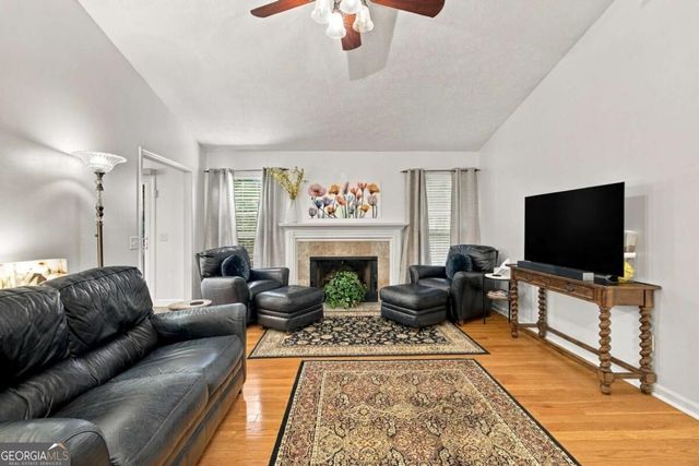 322 Mariner Circle, Woodstock, GA 30189