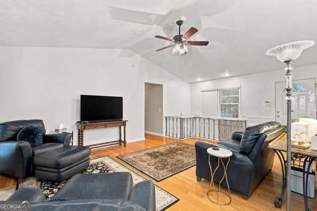 322 Mariner Circle, Woodstock, GA 30189