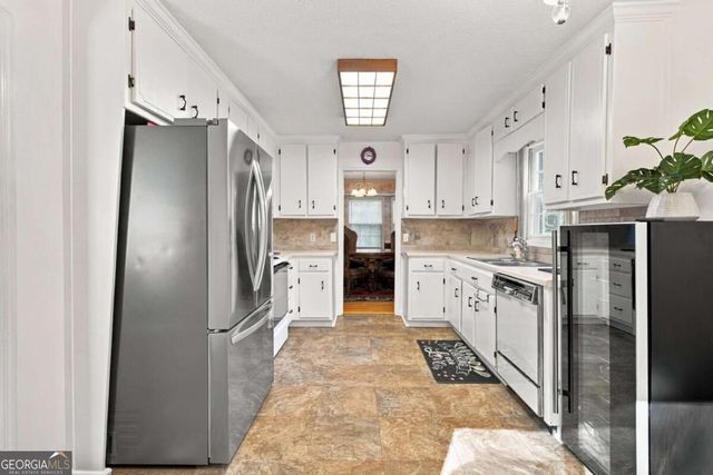 322 Mariner Circle, Woodstock, GA 30189