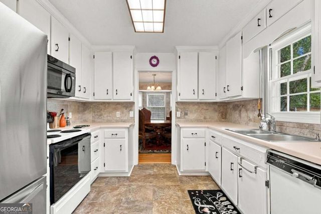 322 Mariner Circle, Woodstock, GA 30189