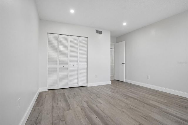 546 ORANGE DRIVE 13, Altamonte Springs, FL 32701
