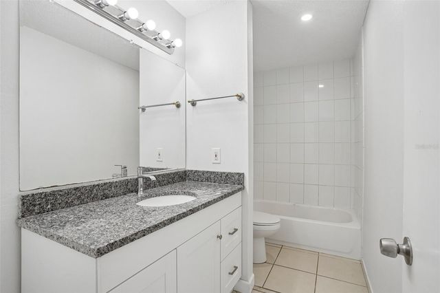546 ORANGE DRIVE 13, Altamonte Springs, FL 32701