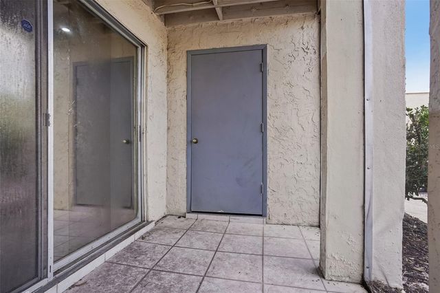 546 ORANGE DRIVE 13, Altamonte Springs, FL 32701