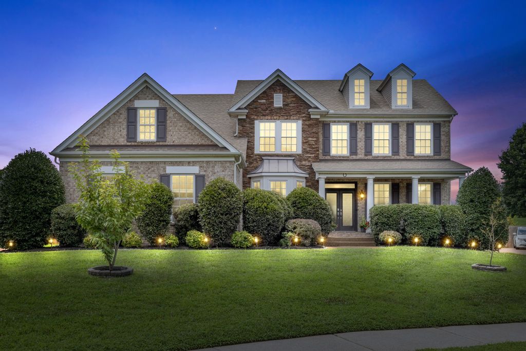 3018 Langston Pl, Spring Hill, TN 37174