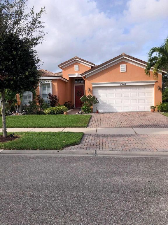 10083 SW Chadwick Drive, Port St Lucie, FL 34987