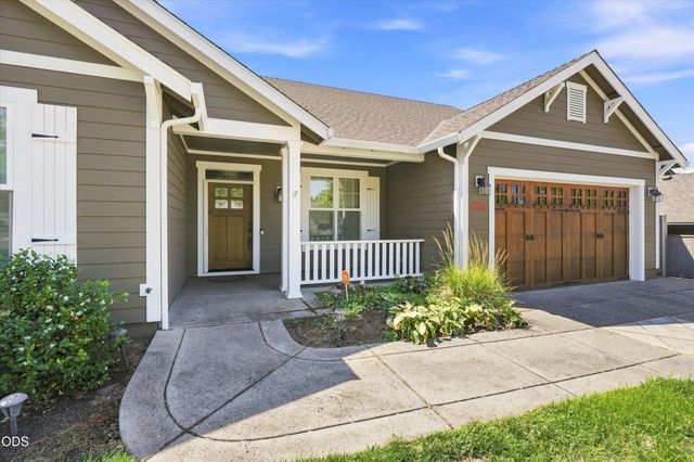 3686 Windgate Street, Medford, OR 97504