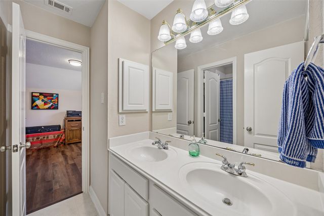 112 Crystal Court, Richardson, TX 75081