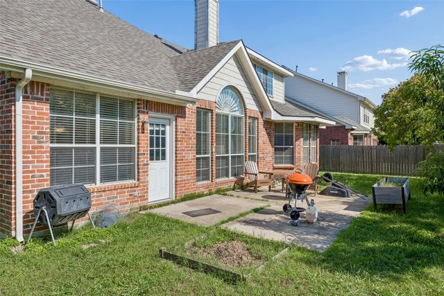 112 Crystal Court, Richardson, TX 75081