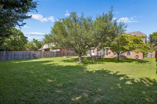 112 Crystal Court, Richardson, TX 75081