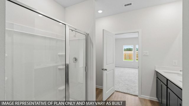 122 Rising Cedar Lane, Hockley, TX 77447