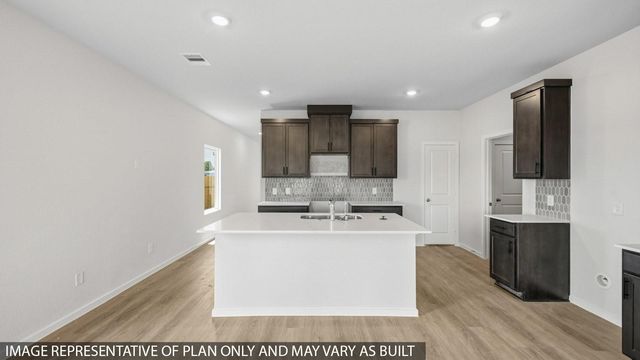 122 Rising Cedar Lane, Hockley, TX 77447