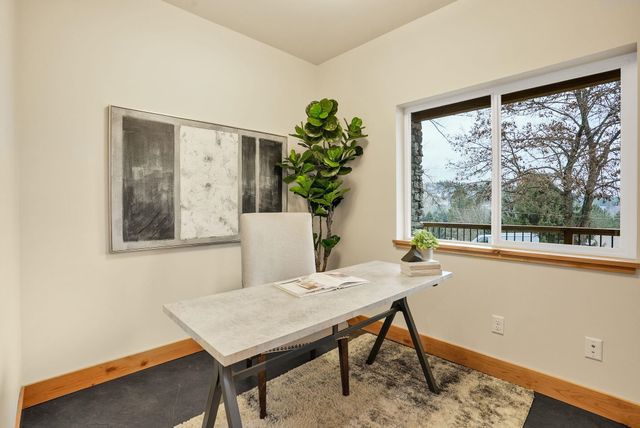 13827 E 46th Ave, Spokane, WA 99206