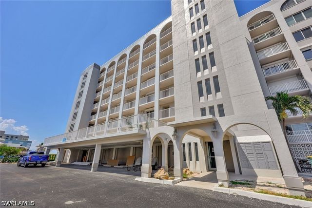 26000 Hickory BLVD 105, Bonita Springs, FL 34134