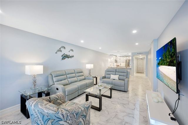 26000 Hickory BLVD 105, Bonita Springs, FL 34134