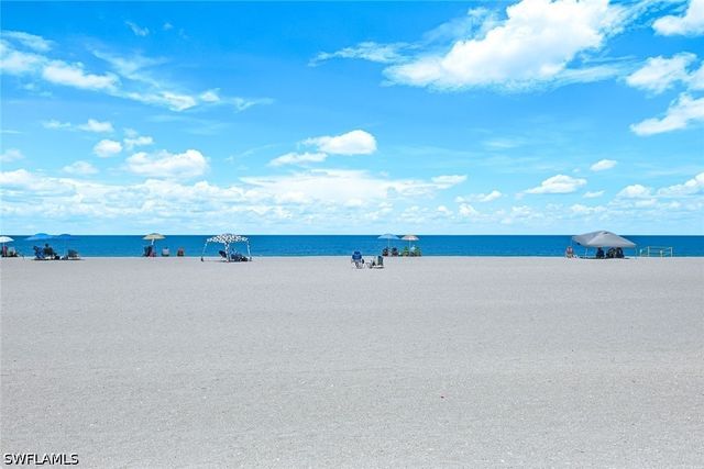 26000 Hickory BLVD 105, Bonita Springs, FL 34134