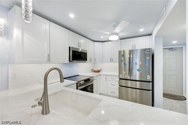 26000 Hickory BLVD 105, Bonita Springs, FL 34134