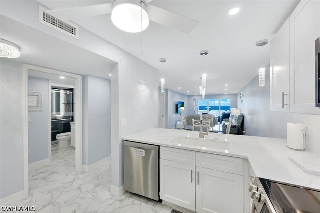 26000 Hickory BLVD 105, Bonita Springs, FL 34134