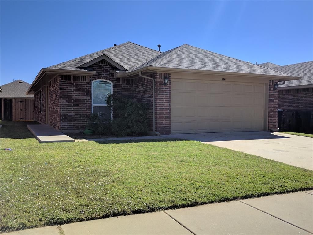 416 Cherokee Gate Drive, Yukon, OK 73099