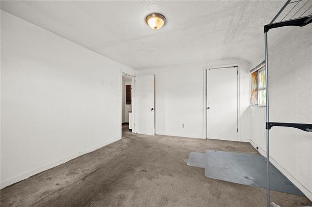 811 N State, Clairton, PA 15025