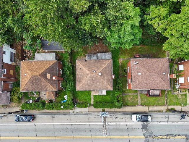 811 N State, Clairton, PA 15025