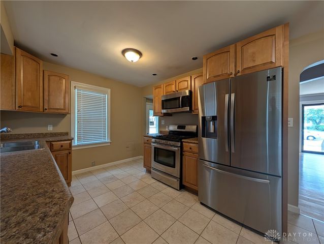 445 Peach Orchard Avenue, Dayton, OH 45419