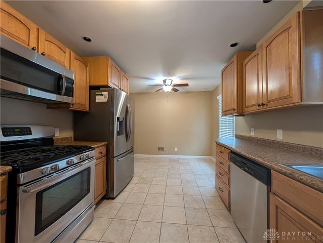 445 Peach Orchard Avenue, Dayton, OH 45419