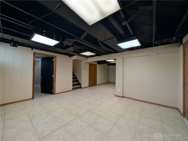 445 Peach Orchard Avenue, Dayton, OH 45419