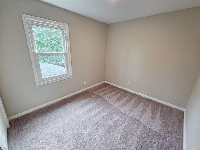 3821 Cannon Point DR, Chesapeake, VA 23321