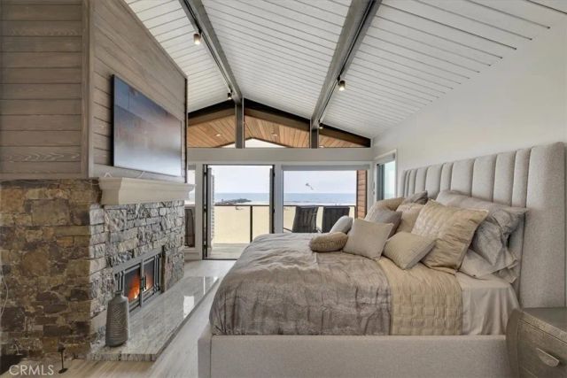 2808 W Oceanfront, Newport Beach, CA 92663